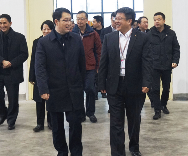 Secretary of the Party Working Committee of Suzhou Park Wu Qingwen and his party visited our company Secretary of the Party Working Committee of Suzhou Park Wu Qingwen and his party visited our company